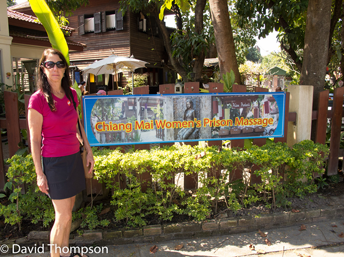 %_tempFileName2014-01-12_01_Chiang_Mai-1%