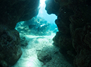 %_tempFileName2014-02-13_02_Utila_AIrport_Caves-11%