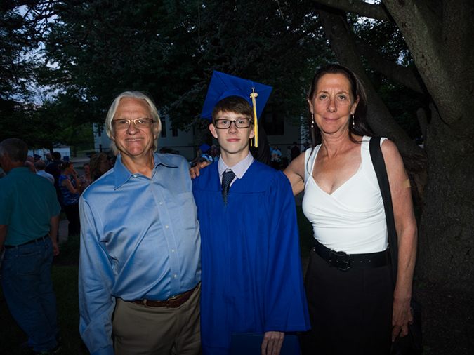 %_tempFileName2015-05-29_01_Tristans_HS_Grad_Baltimore-5292174%