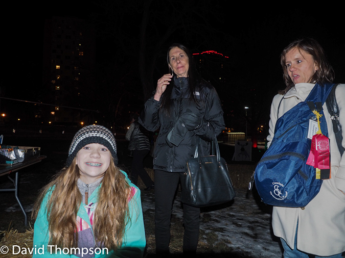 %_tempFileName2015-12-04_02_Holidazzle-041066%