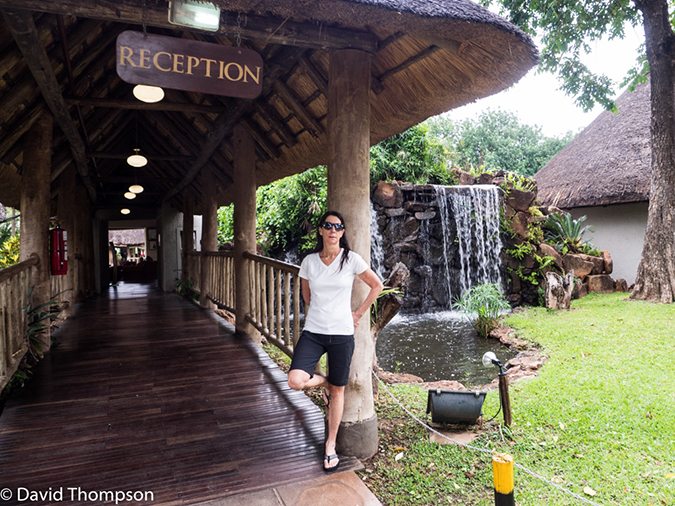 %_tempFileName2015-12_14_01_AZambazi_River_Lodge-131101%