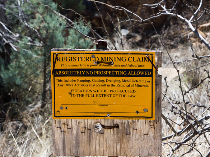 %_tempFileName2015-03-07_AZ_Trail_Passage_5-3070639%