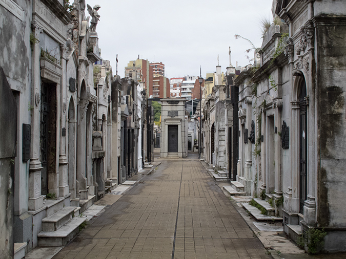 %_tempFileName2014-04-08_01_Buenos_Aires_Recoleta_Cemetery-14%