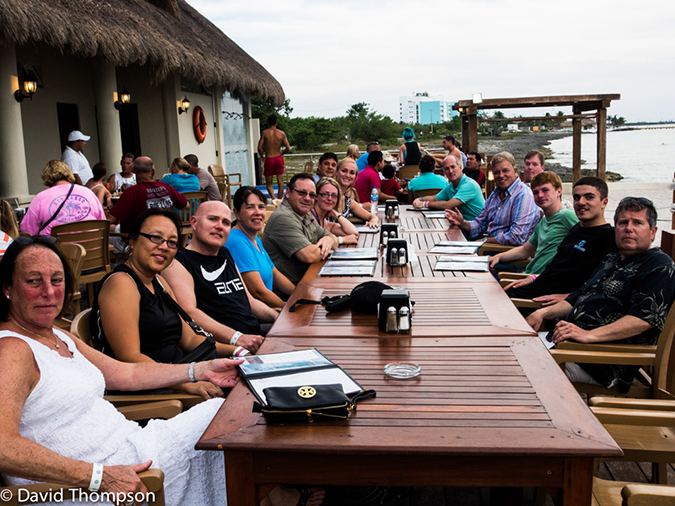 %_tempFileName2014-07-24_04_Cozumel_Monkey_Bar-7241211%