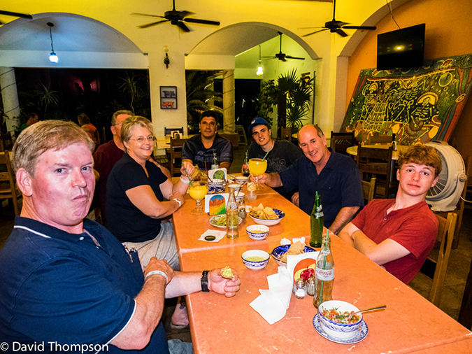 %_tempFileName2014-07-25_04_Cozumel_La_Choza-7250851%