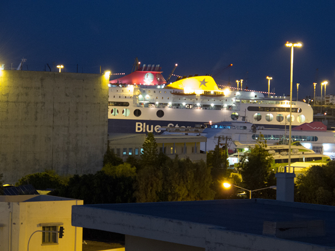 %_tempFileName2013-10-09_3_Crete_Iraklio_View_from_Hotel_room-4%